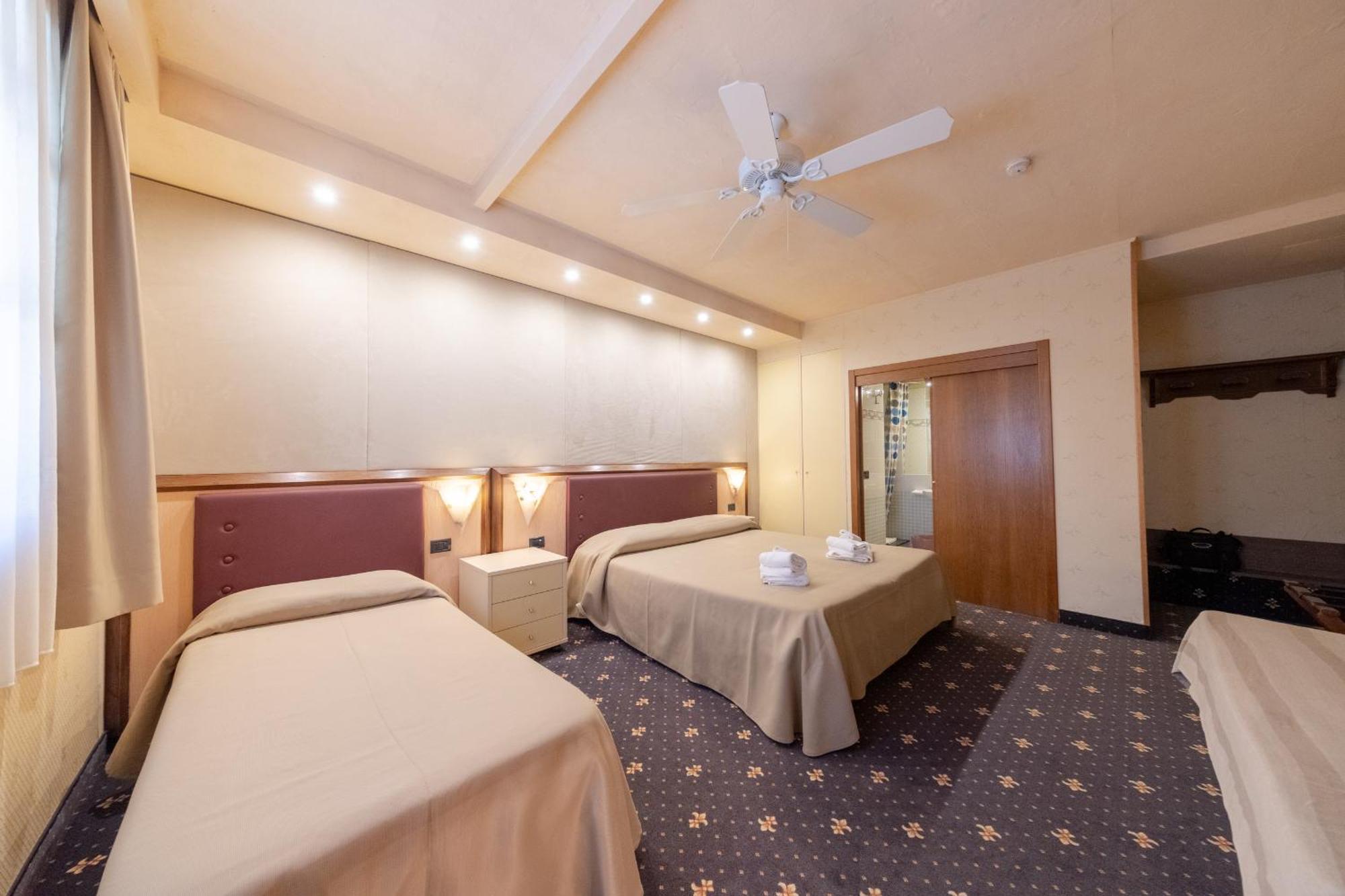 Holiday Rooms Antica Badia โวลแตร์รา ภายนอก รูปภาพ