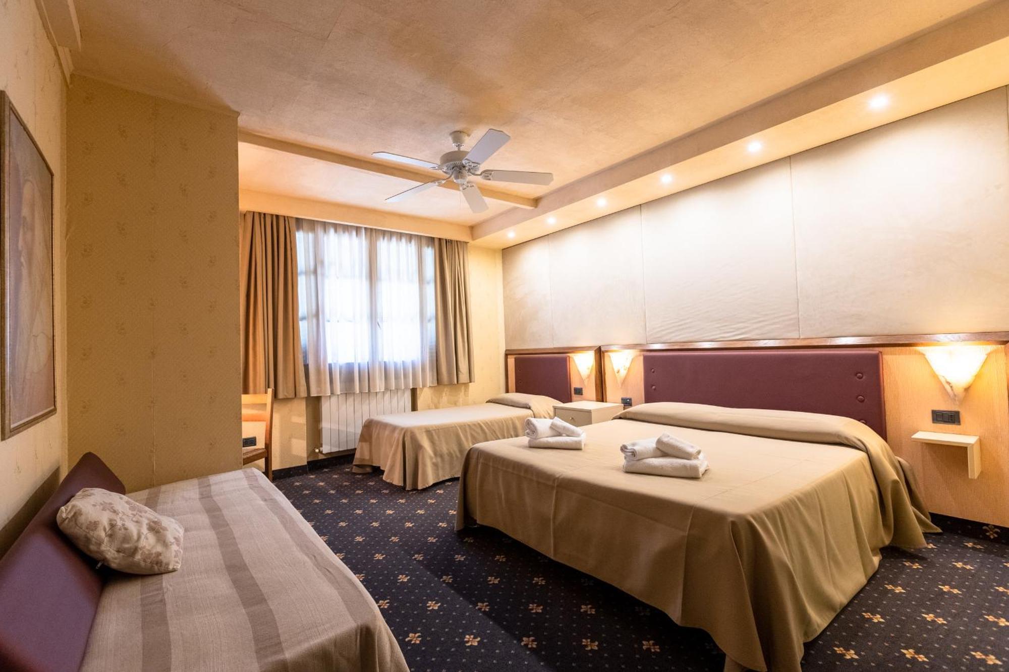 Holiday Rooms Antica Badia โวลแตร์รา ภายนอก รูปภาพ