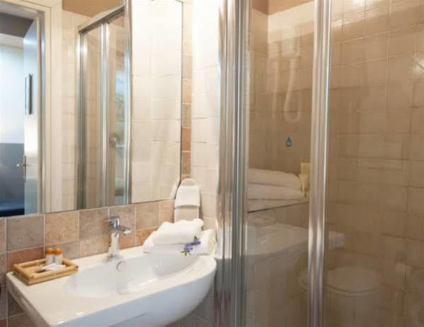 Holiday Rooms Antica Badia โวลแตร์รา ภายนอก รูปภาพ