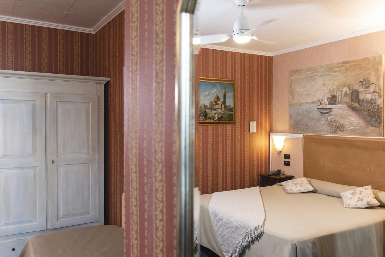 Holiday Rooms Antica Badia โวลแตร์รา ภายนอก รูปภาพ