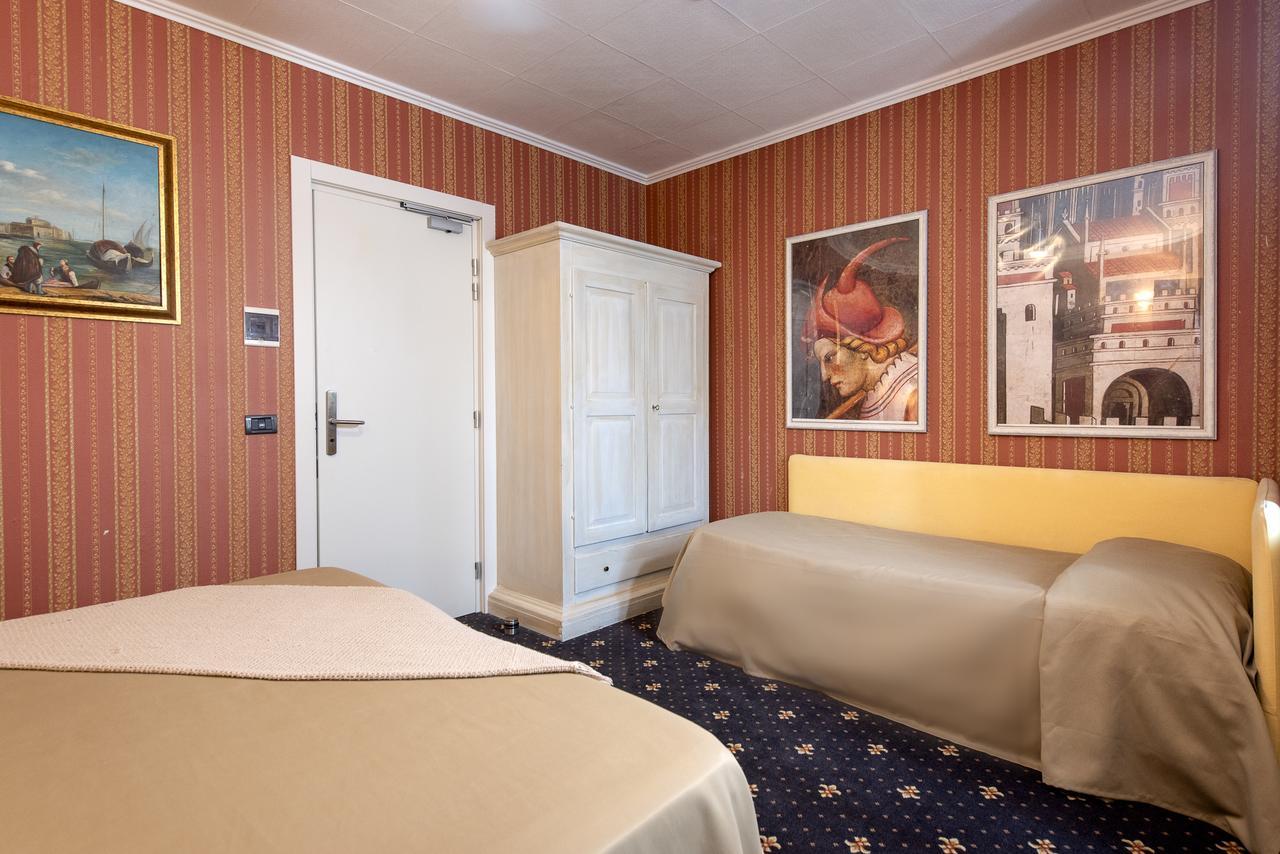 Holiday Rooms Antica Badia โวลแตร์รา ภายนอก รูปภาพ