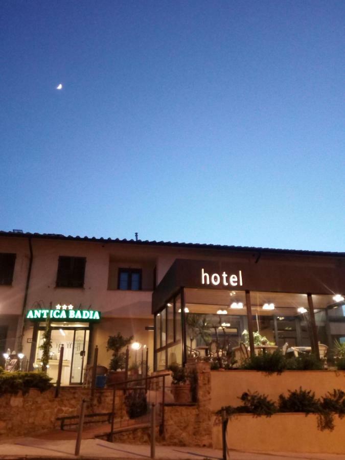 Holiday Rooms Antica Badia โวลแตร์รา ภายนอก รูปภาพ